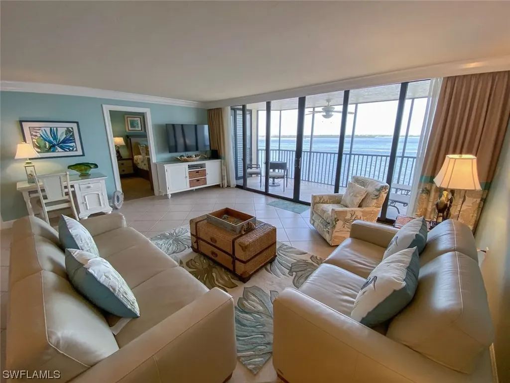17170 Harbour Point Drive Fort Myers FL 33908