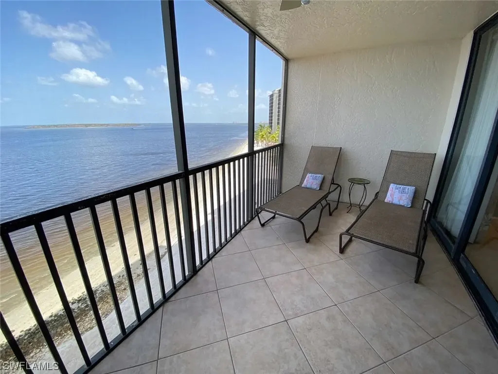17170 Harbour Point Drive Fort Myers FL 33908