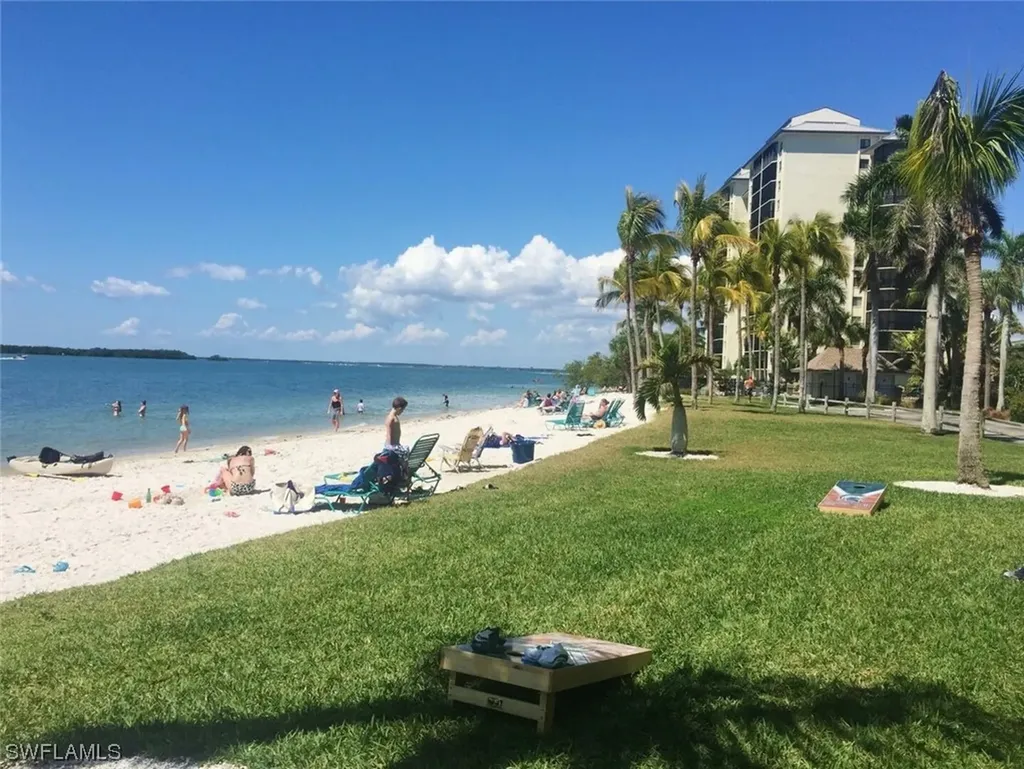 17170 Harbour Point Drive Fort Myers FL 33908