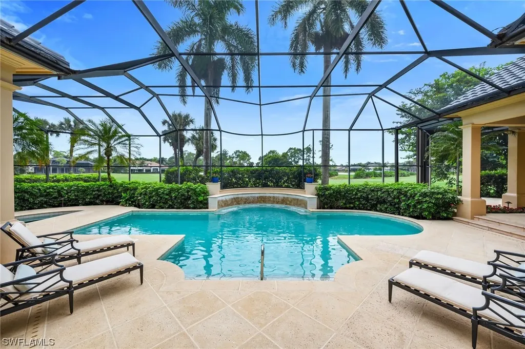 2812 Tarflower Way Naples FL 34105