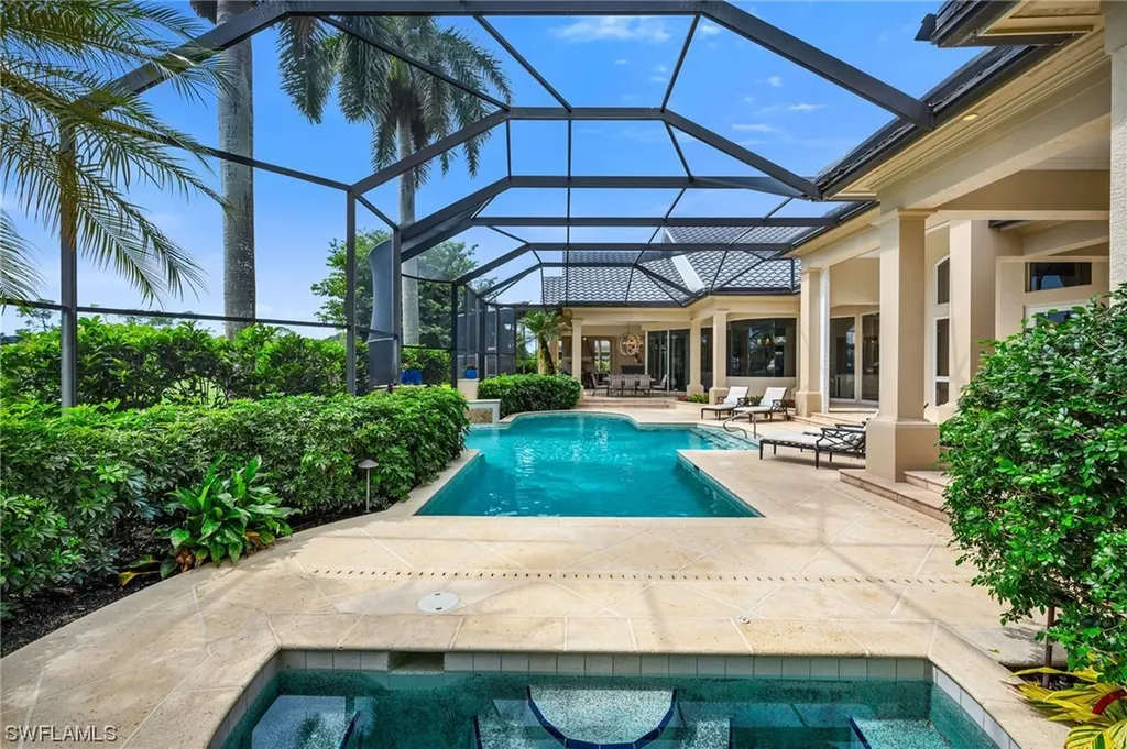 2812 Tarflower Way Naples FL 34105