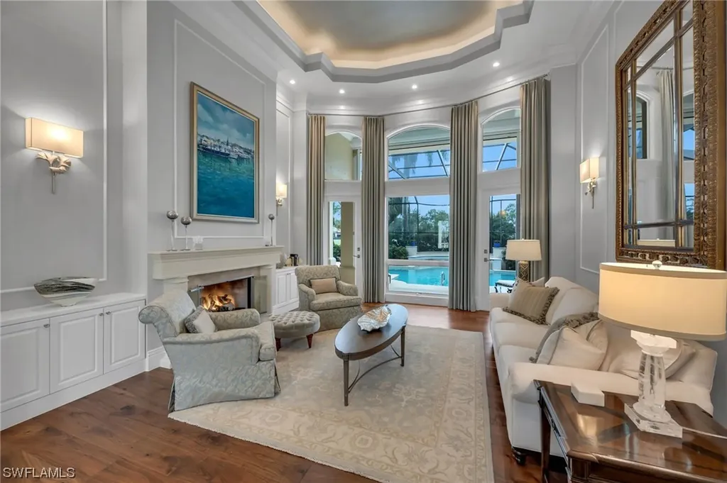 2812 Tarflower Way Naples FL 34105