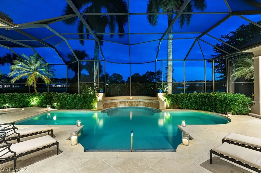 2812 Tarflower Way Naples FL 34105