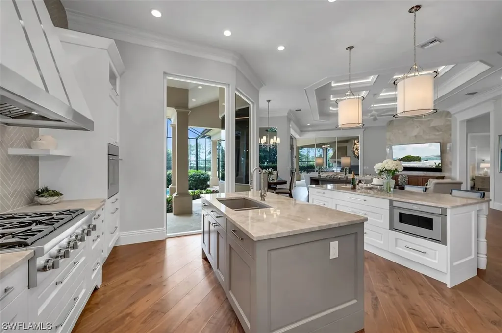 2812 Tarflower Way Naples FL 34105