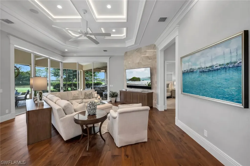 2812 Tarflower Way Naples FL 34105