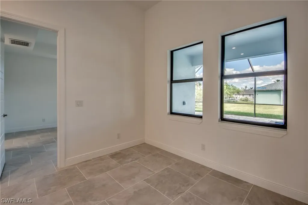 1221 SW 38th Terrace Cape Coral FL 33914
