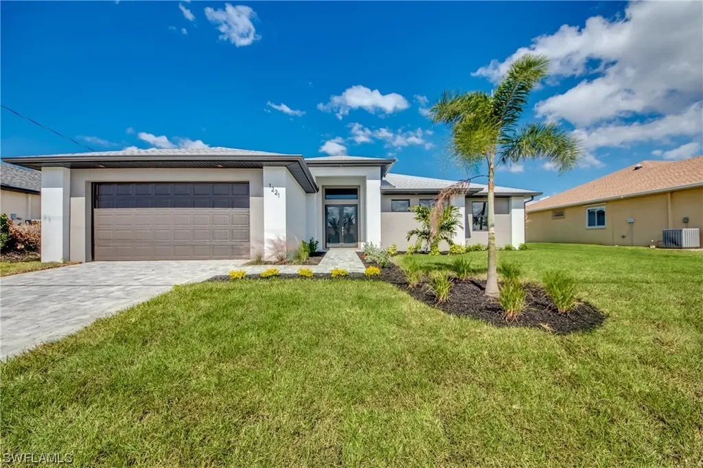 1221 SW 38th Terrace Cape Coral FL 33914