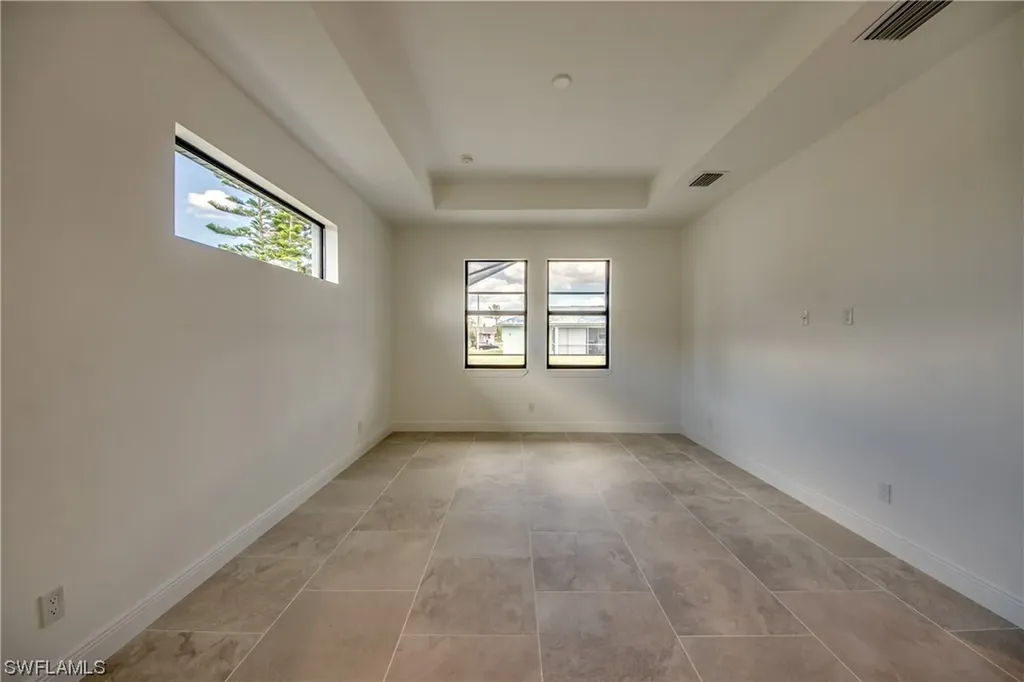 1221 SW 38th Terrace Cape Coral FL 33914