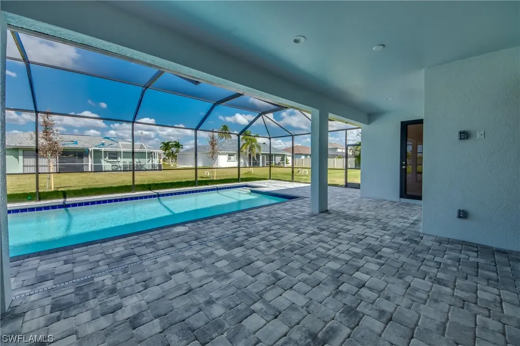 1221 SW 38th Terrace Cape Coral FL 33914