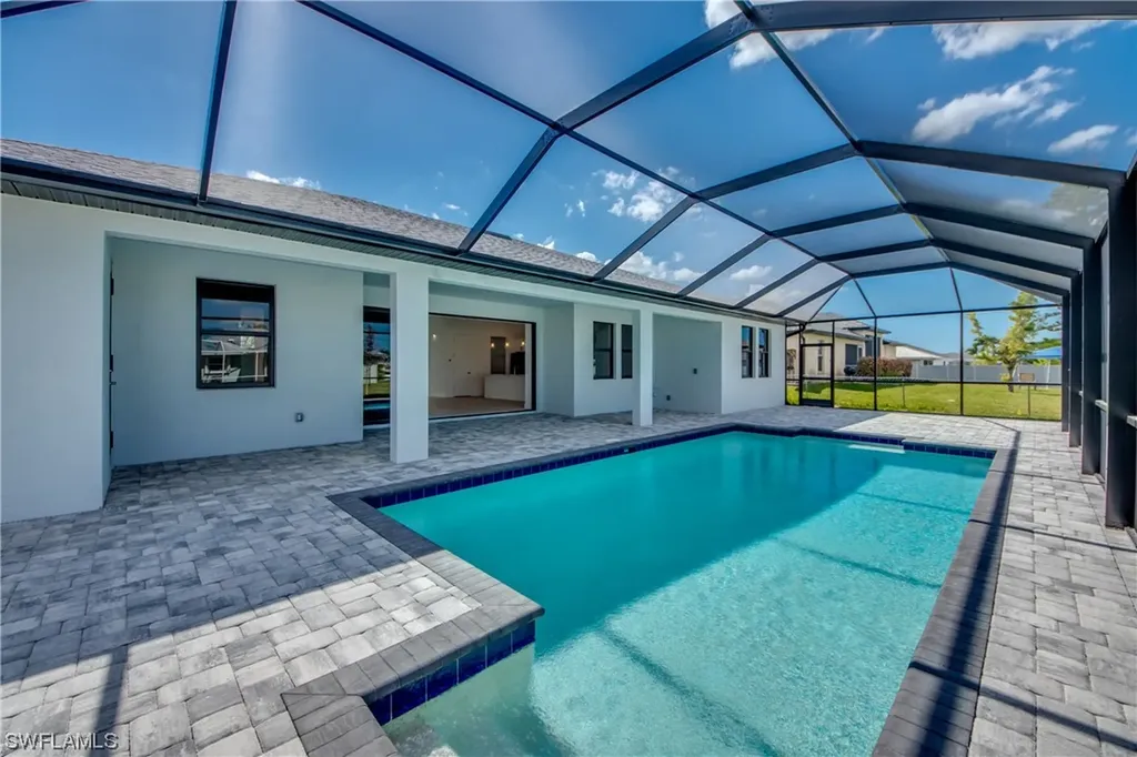 1221 SW 38th Terrace Cape Coral FL 33914