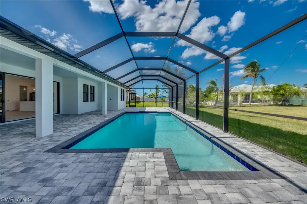 1221 SW 38th Terrace Cape Coral FL 33914