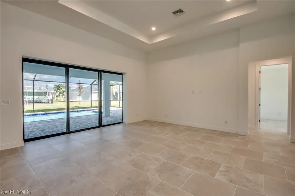 1221 SW 38th Terrace Cape Coral FL 33914