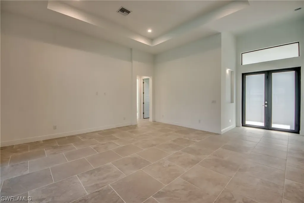 1221 SW 38th Terrace Cape Coral FL 33914