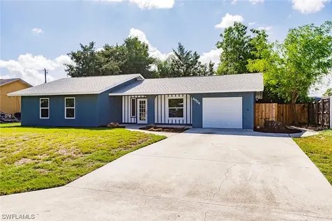 4984 17TH Place SW Naples FL 34116