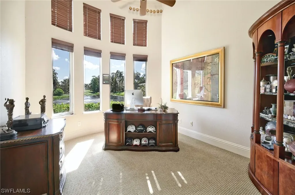 2906 Leonardo Avenue Naples FL 34119