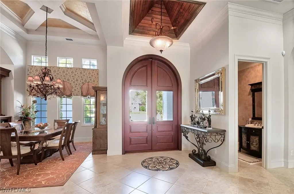 2906 Leonardo Avenue Naples FL 34119