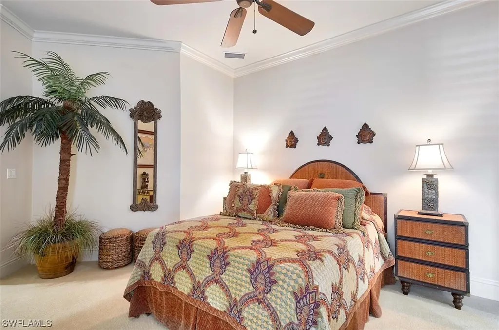 2906 Leonardo Avenue Naples FL 34119