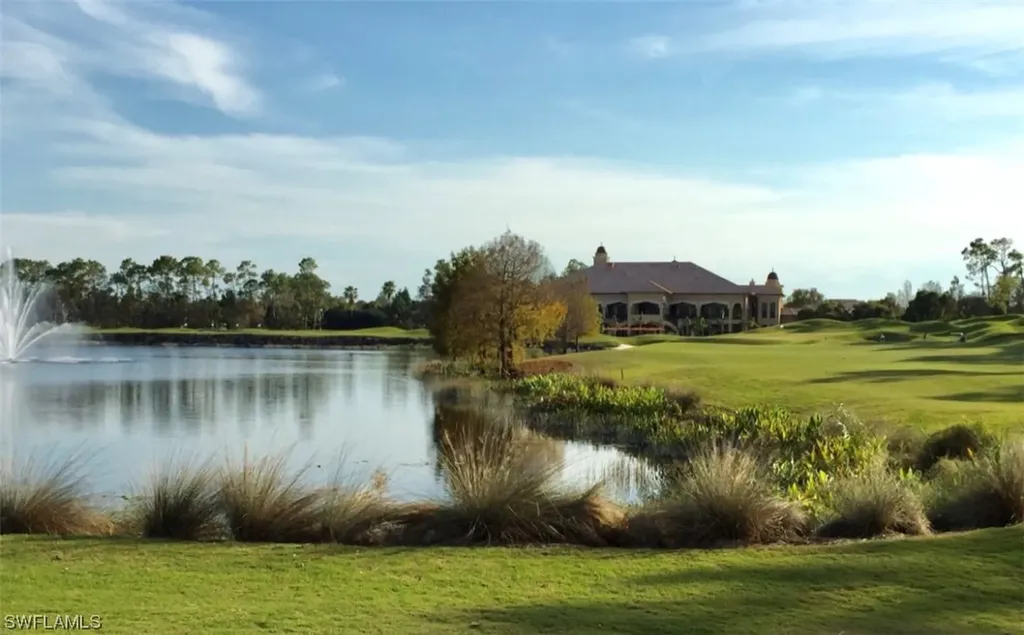 2906 Leonardo Avenue Naples FL 34119