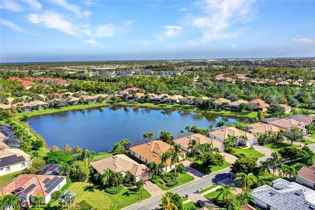 5684 Whispering Willow Way Fort Myers FL 33908