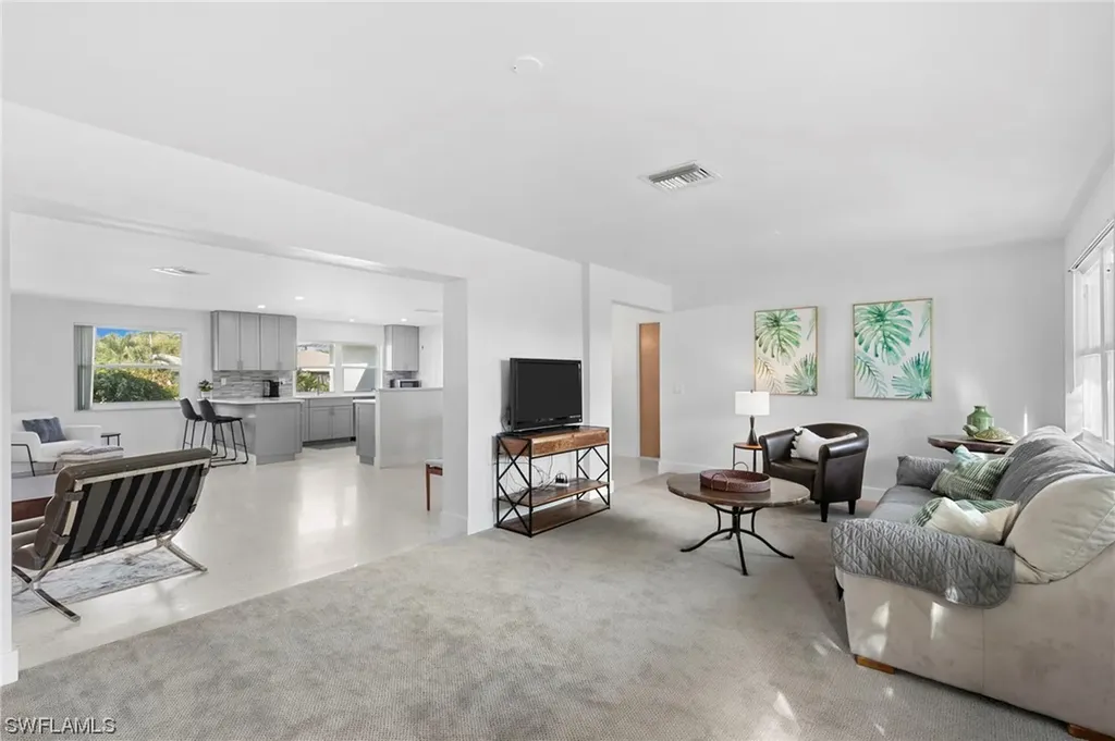 84 9th Street Bonita Springs FL 34134