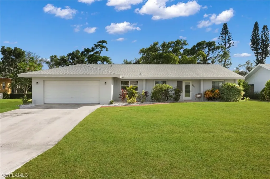 84 9th Street Bonita Springs FL 34134