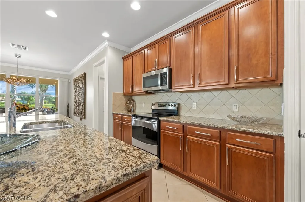 28559 Guinivere Way Bonita Springs FL 34135