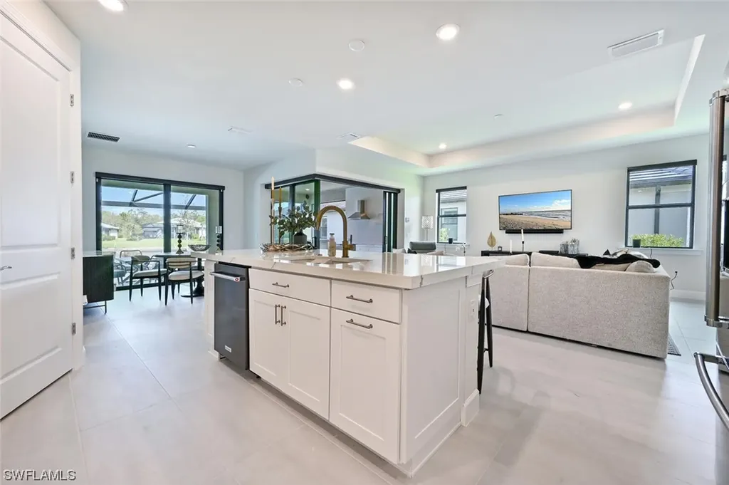 6695 Pennyroyal Drive Naples FL 34114