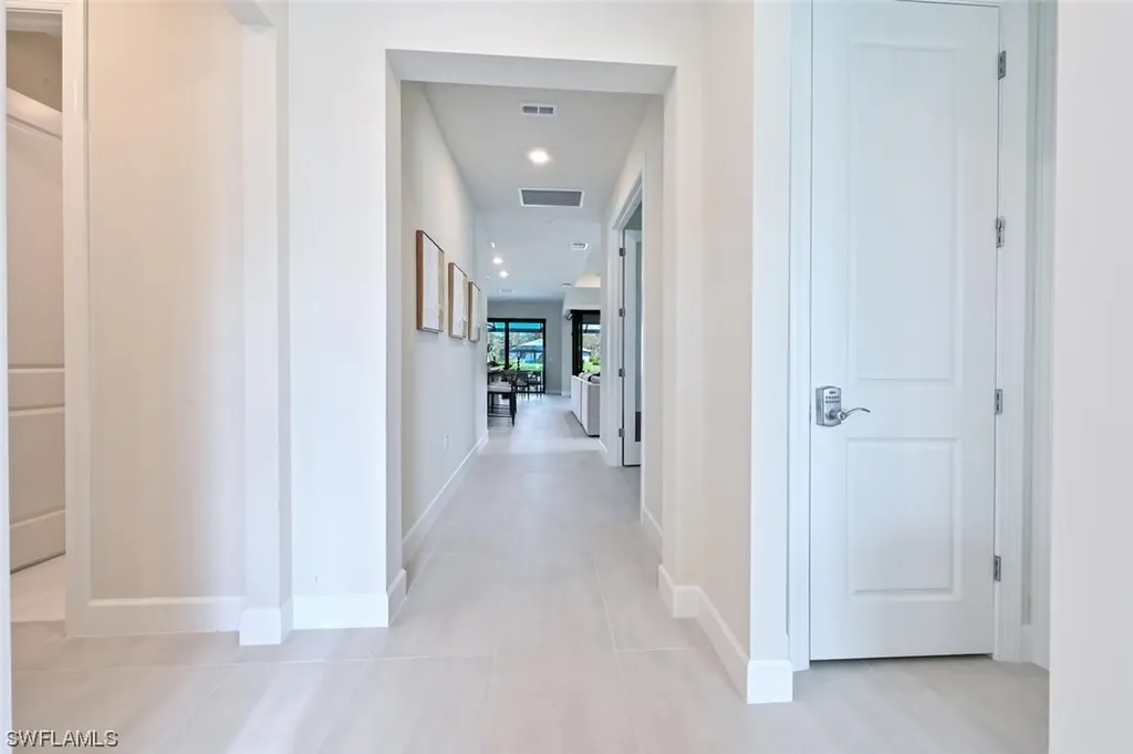 6695 Pennyroyal Drive Naples FL 34114