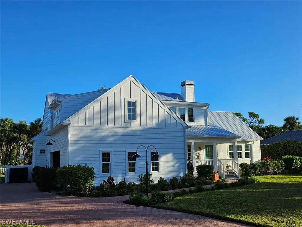 12290 Coconut Creek Court Fort Myers FL 33908