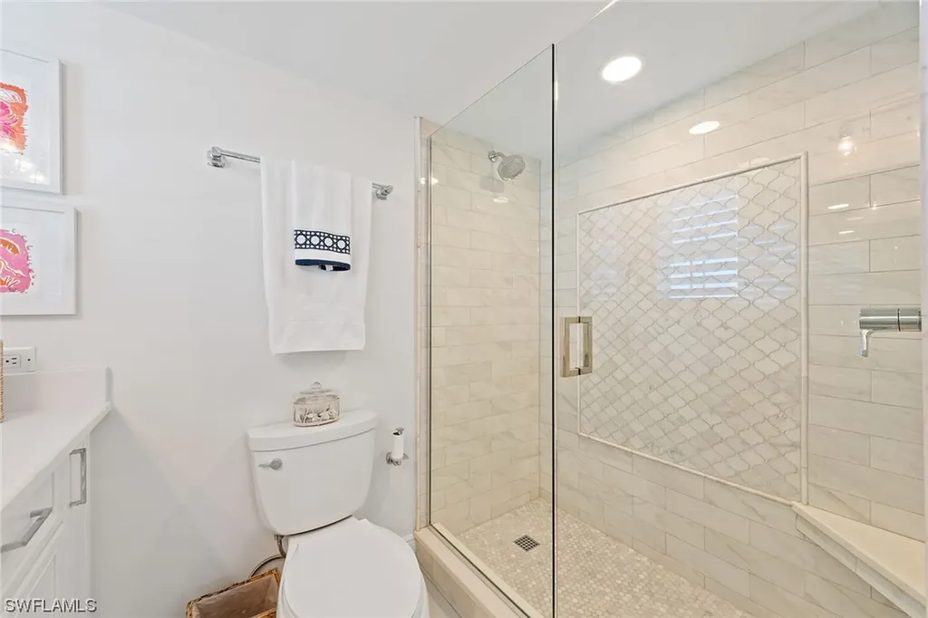 2401 Gulf Shore Boulevard N Naples FL 34103