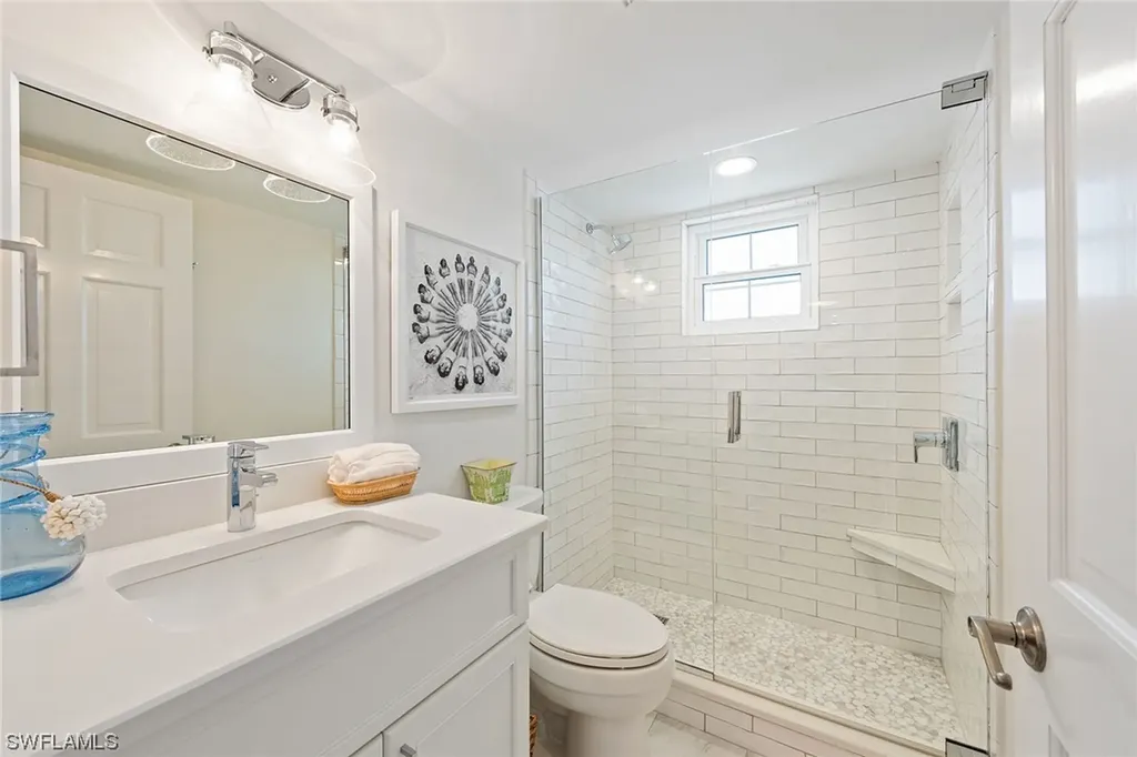 2401 Gulf Shore Boulevard N Naples FL 34103