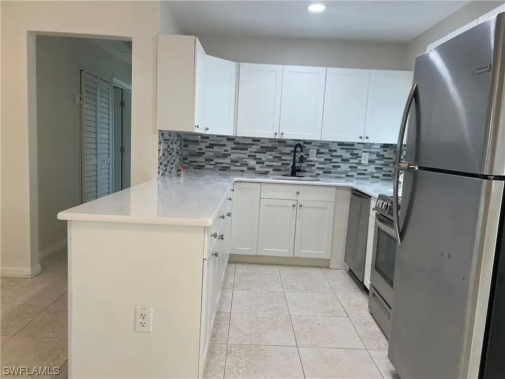1654 Grace Avenue Fort Myers FL 33901