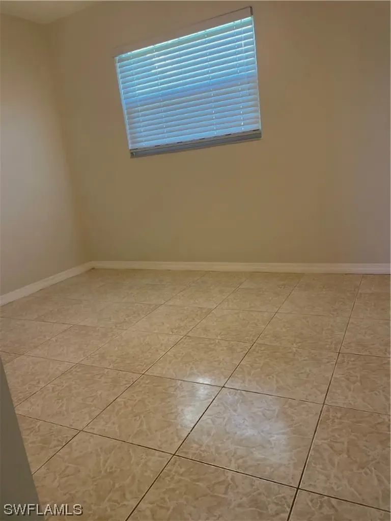 1654 Grace Avenue Fort Myers FL 33901