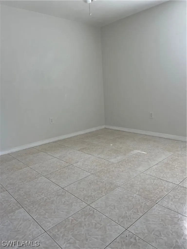 1654 Grace Avenue Fort Myers FL 33901