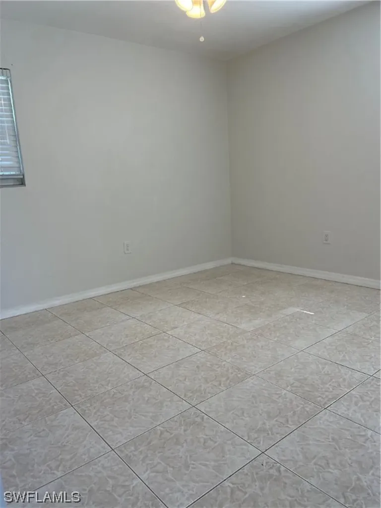 1654 Grace Avenue Fort Myers FL 33901