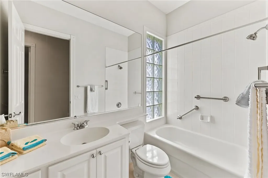 3419 Anguilla Way Naples FL 34119