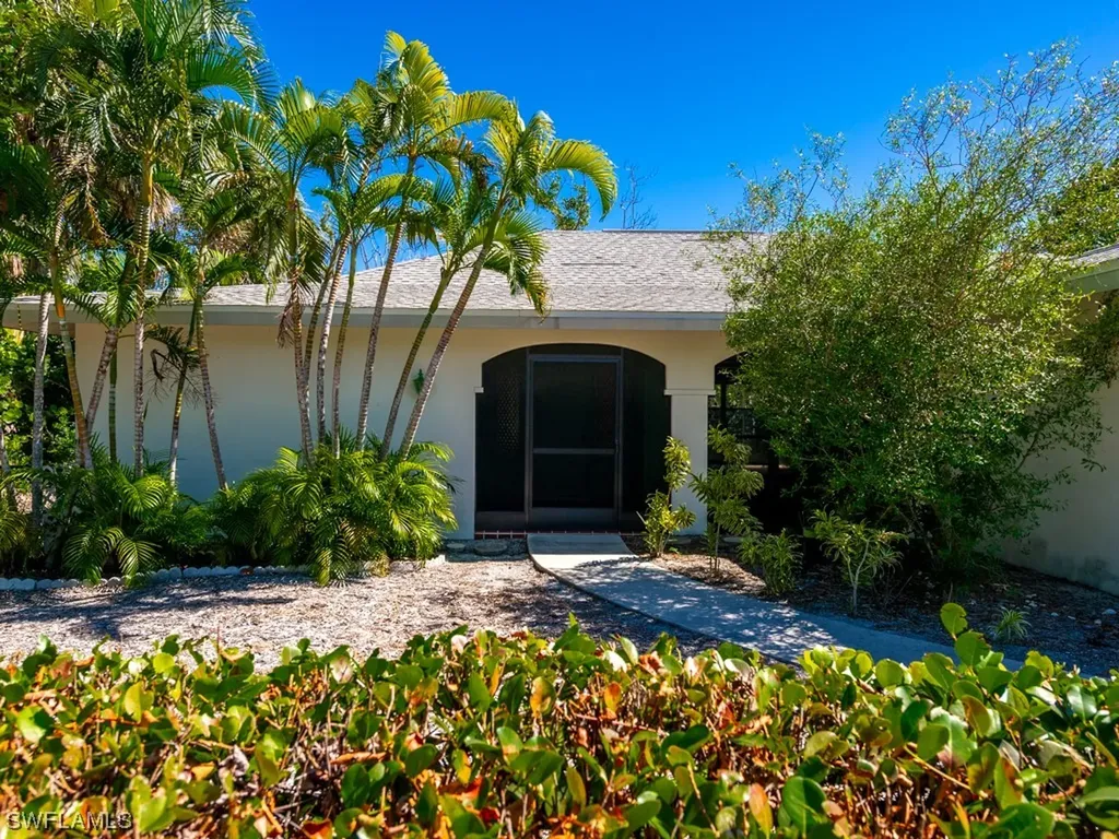 Sanibel FL, 1113 Skiff Place
