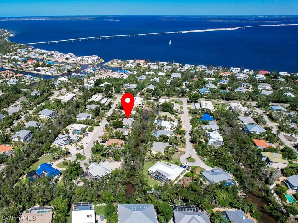1113 Skiff Place Sanibel FL 33957