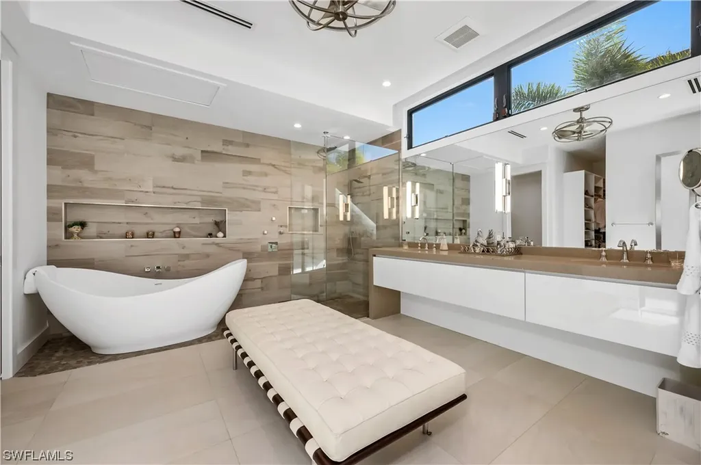 665 Fountainhead Way Naples FL 34103