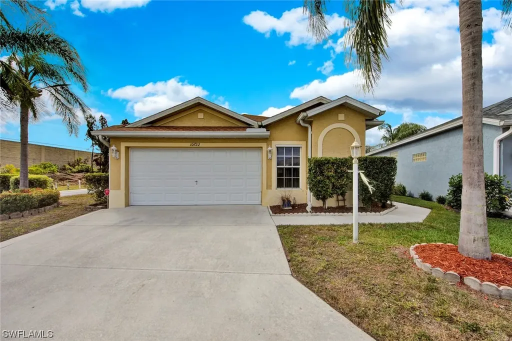 10722 Aqua Surf Court Estero FL 33928