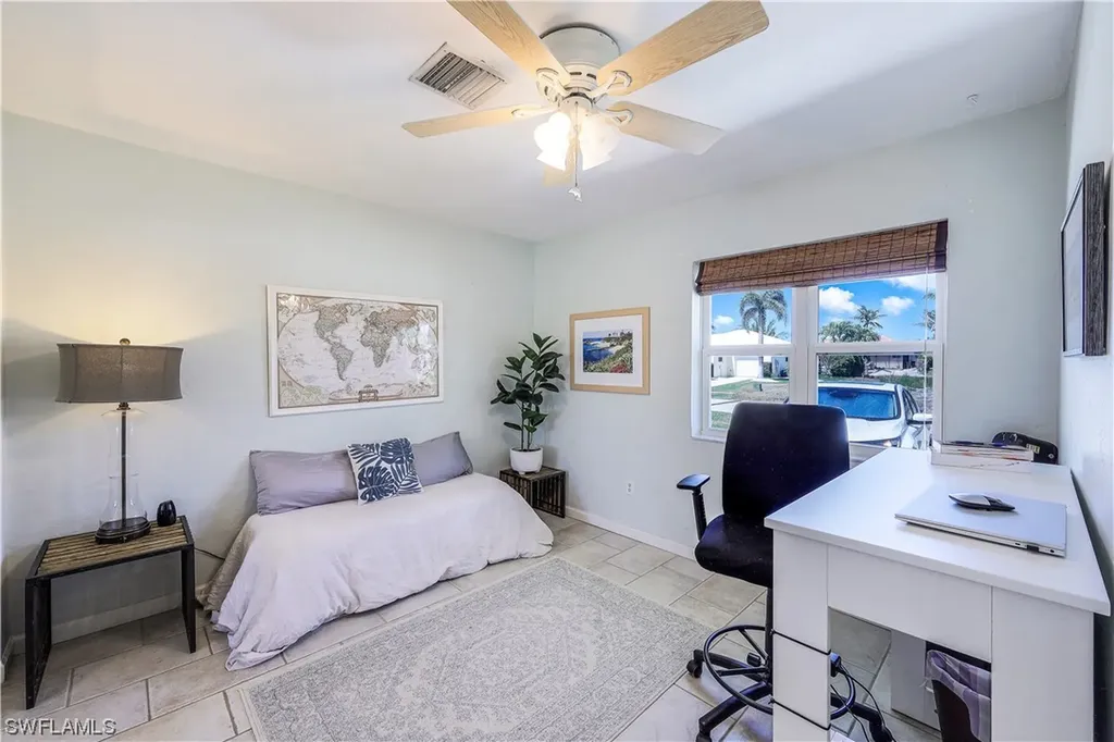 811 Wintergreen Court Marco Island FL 34145