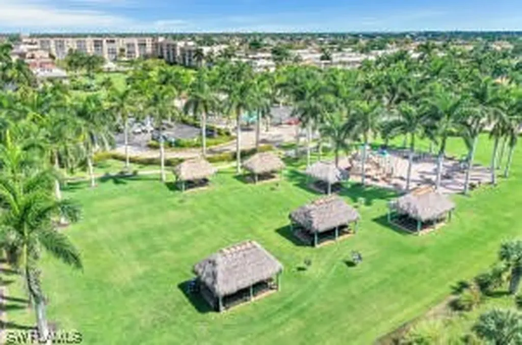 811 Wintergreen Court Marco Island FL 34145