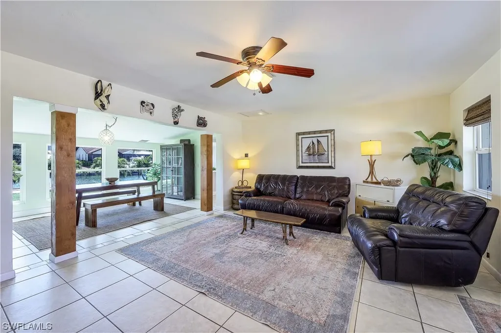 811 Wintergreen Court Marco Island FL 34145