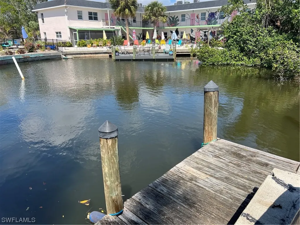 2831 Gulfview Drive Naples FL 34112