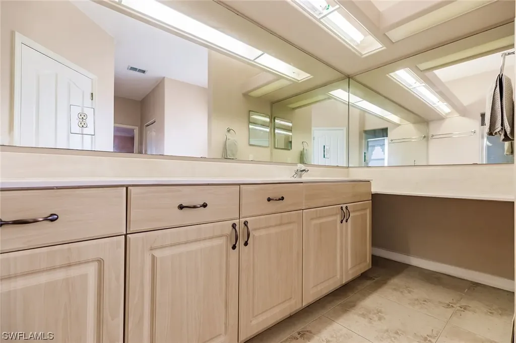 4320 18th Street NE Naples FL 34120