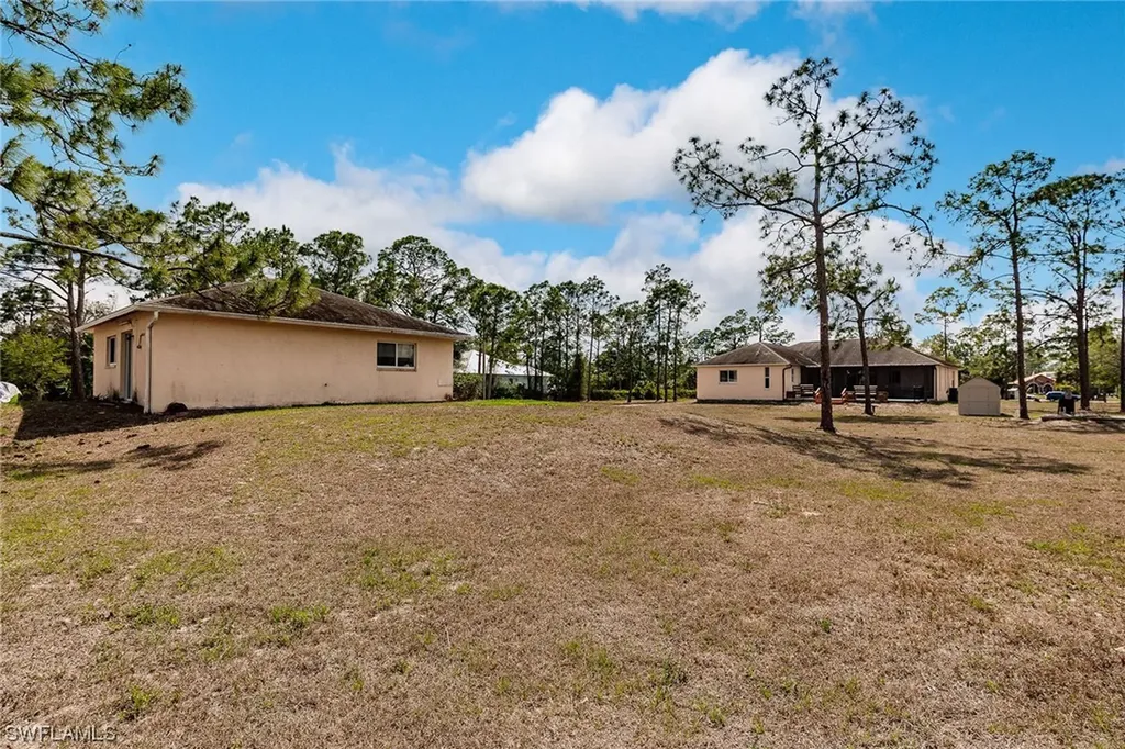 4320 18th Street NE Naples FL 34120