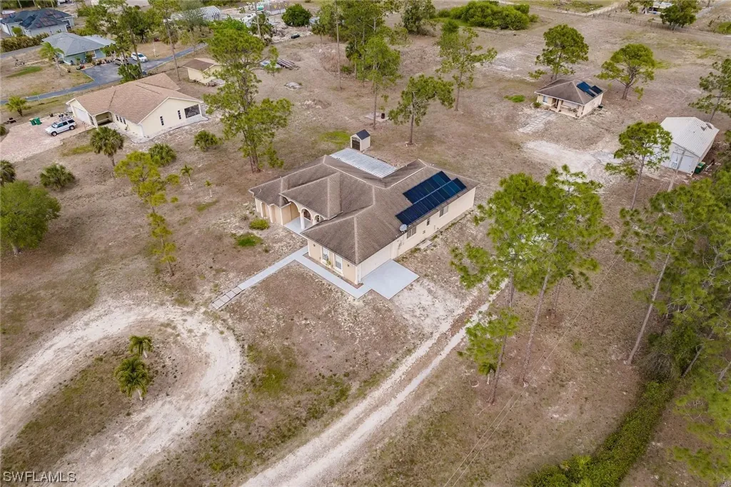 4320 18th Street NE Naples FL 34120