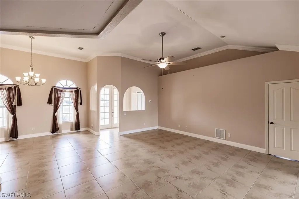 4320 18th Street NE Naples FL 34120