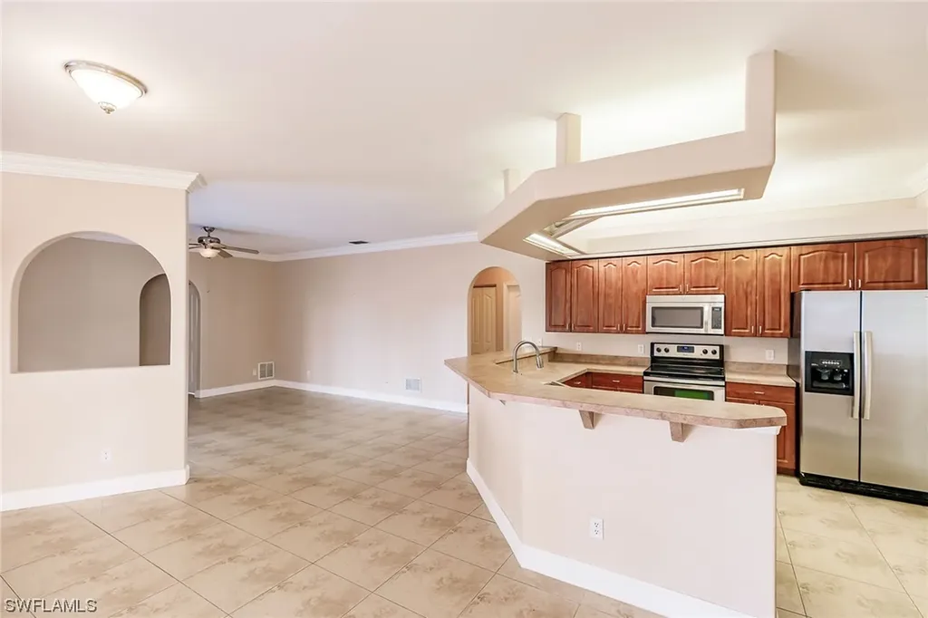 4320 18th Street NE Naples FL 34120