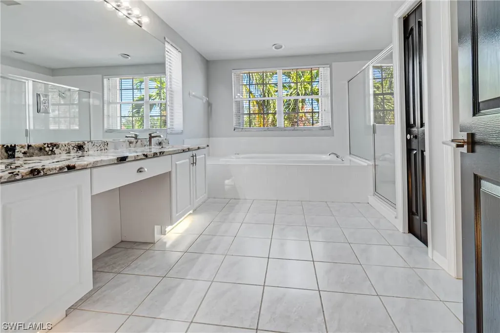 11025 Lakeland Circle Fort Myers FL 33913